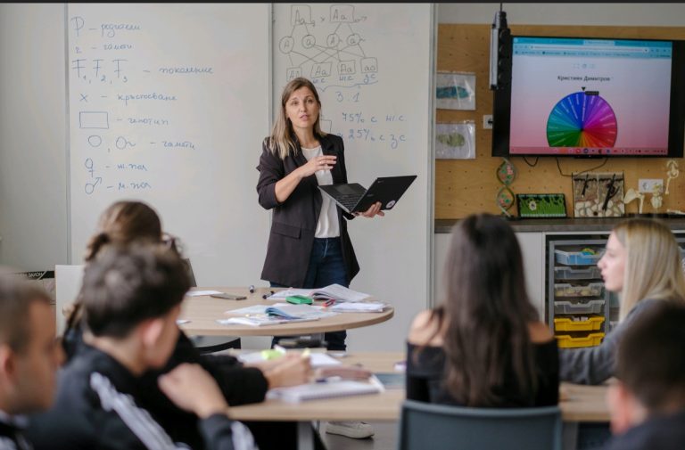 Screenshot_2025-04-08-10-32-22-170_com.microsoft.office.outlook-edit