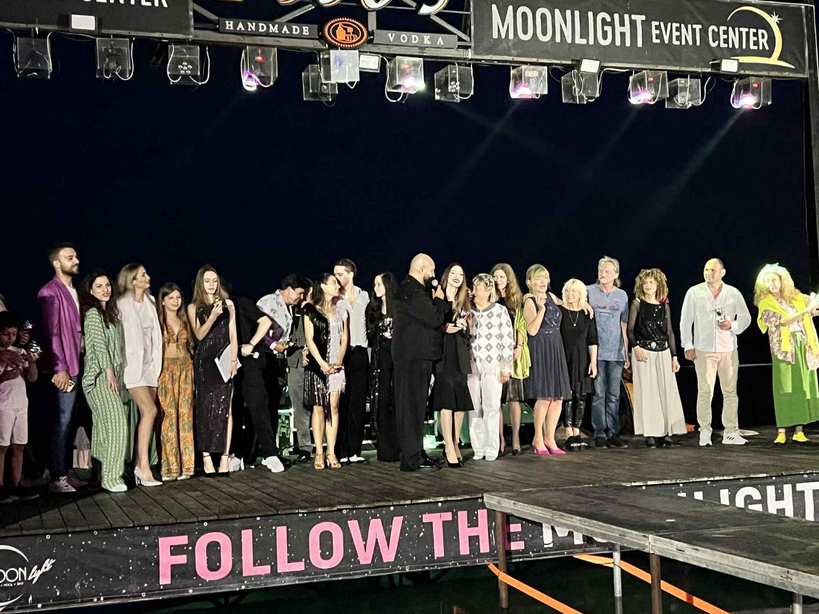 IMG-dc5a2eec1f2de7e6b2d57fc2128d79c3-V