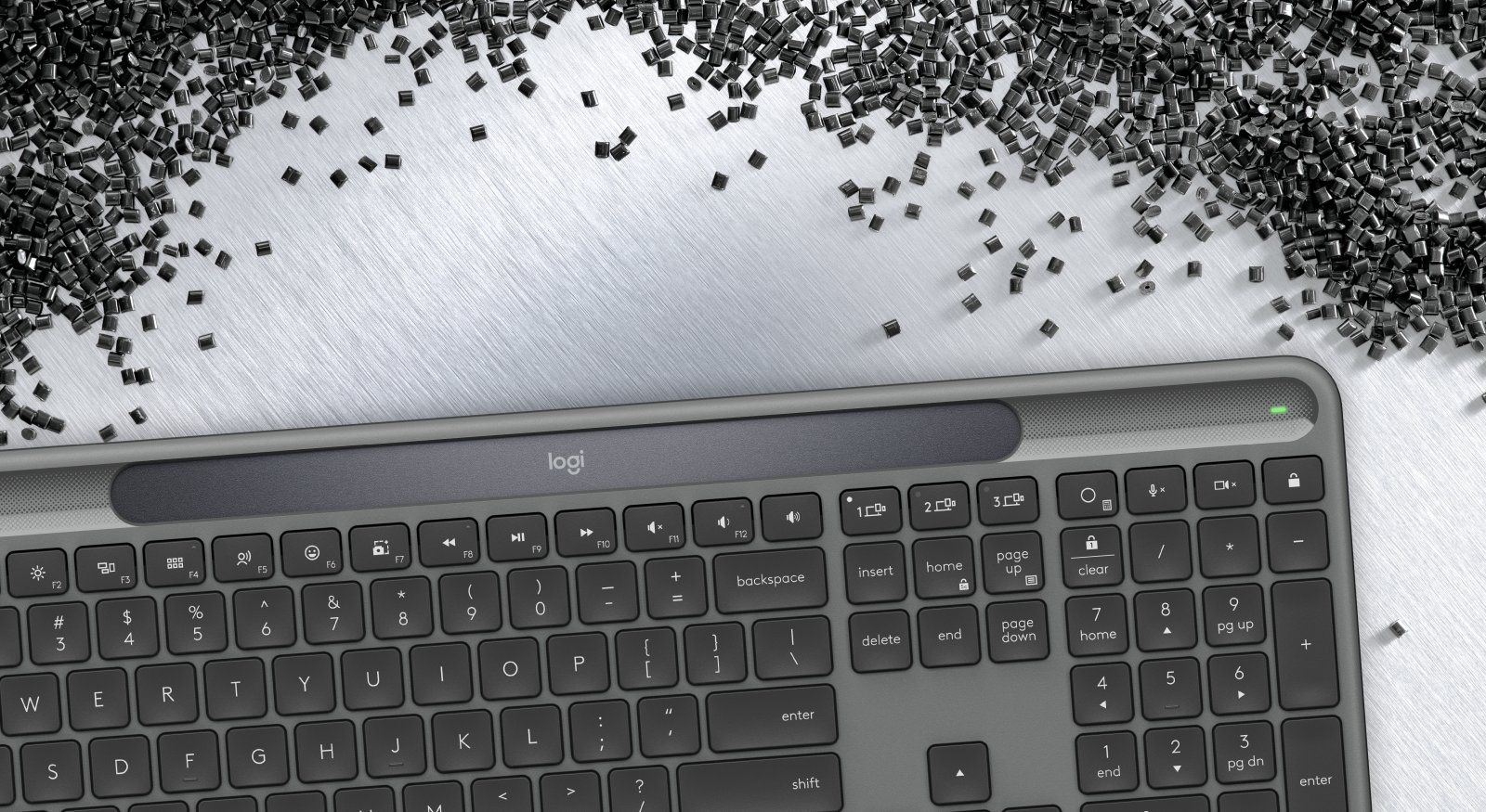 Copy of K950-SignatureSlimSolar-Graphite Universal-LIFE-PDP-Sustainability_sm