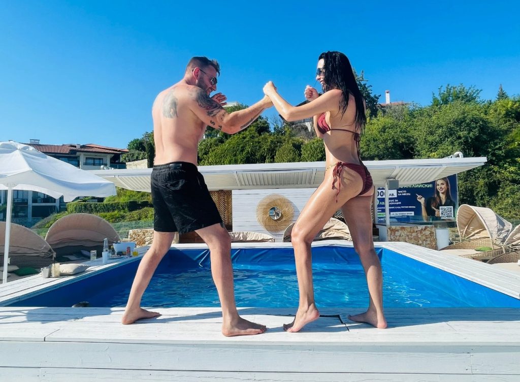 Screenshot_2025-09-03-16-29-19-21_99c04817c0de5652397fc8b56c3b3817