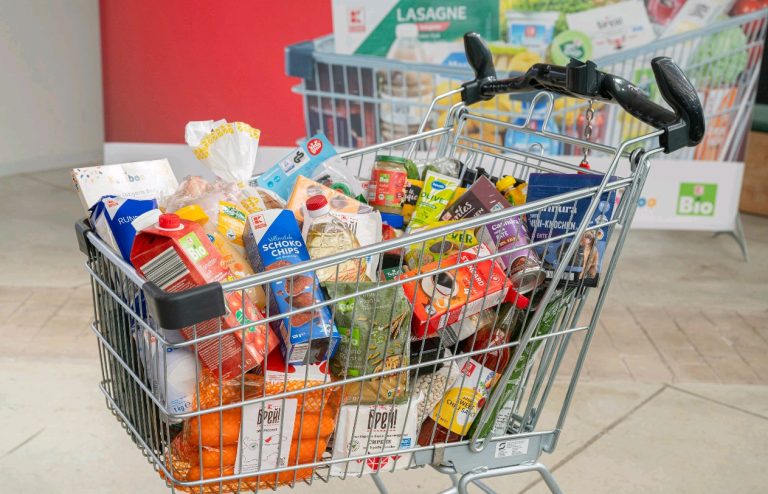 Screenshot_2025-09-25-22-03-34-11_45e686c594768066ad9911d54d96f72b