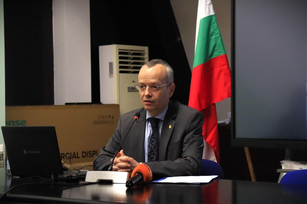 Кметът на Благоевград: Отлагаме израждането на подземен паркинг на пл. „Македония“ за следващия програмен период